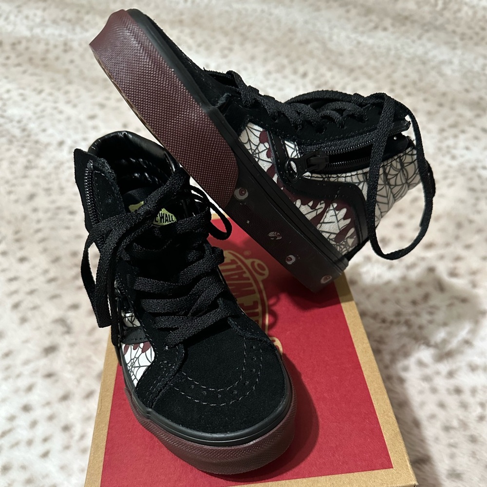 Vans High Top